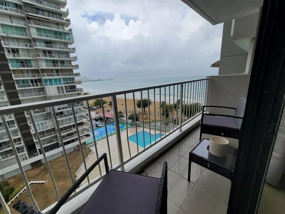 Coral Beach Studio W/ Ocean View 圣胡安